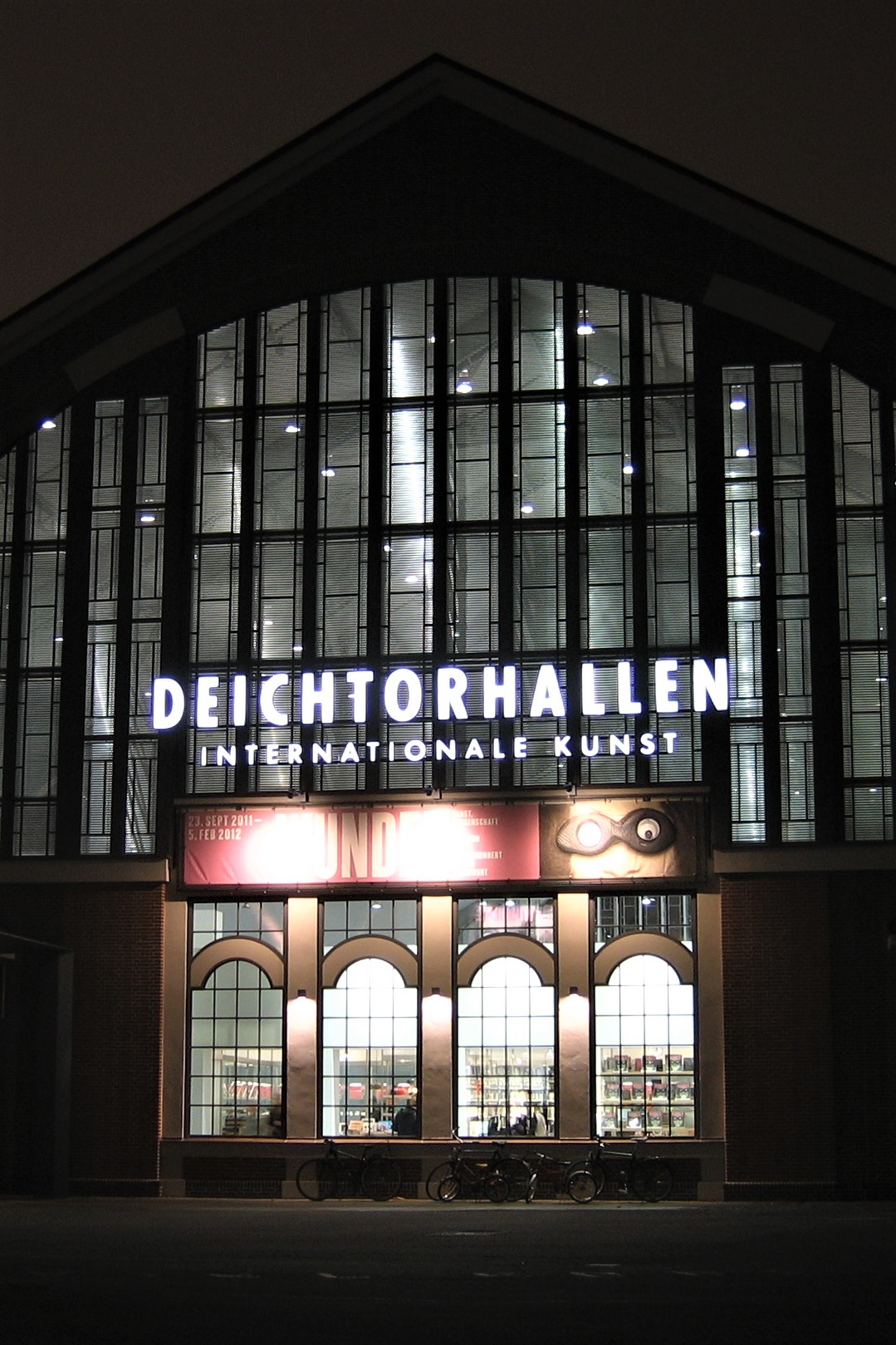 Deichtorhallen